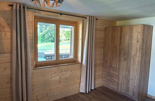 Tschagguns Apartment | Alpenfeder Hüsli 4 person vacation apartment with terrace and garden