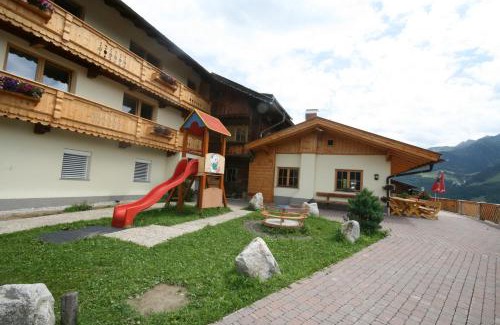Gerlosbergeben Bed & Breakfast | Alpengasthof Enzianhof