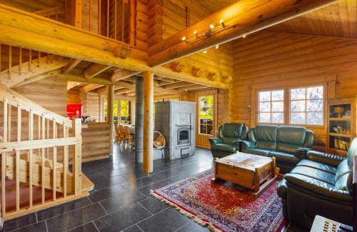 Saint-Pierre-de-Clages Ski Chalet | AlpenRose - 8 pers - avec cachet -pres des pistes