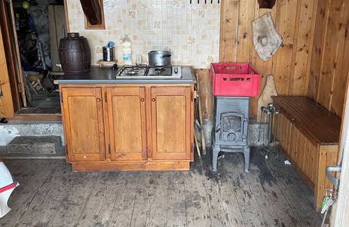 Saint-Jean-dʼAulps Ski Chalet | Alpine chalet facing Mont Blanc, accessible only on foot.