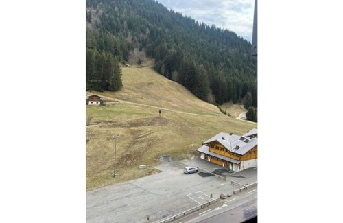 Station de Drouzin le Mont Apartment | Alpine Escape