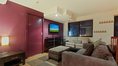 Hotham Heights Apartment | Alpine Heights 11A