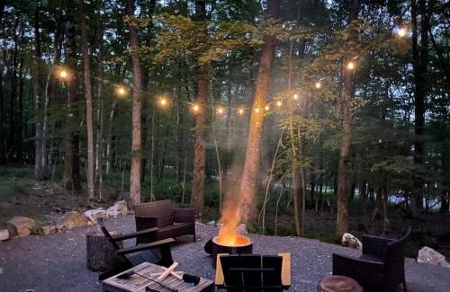 Alpine Lake House | Alpine Lake Cabin Mountain Resort w Lake Access