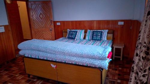 Shangarh House | Alpine Lodge And Stays