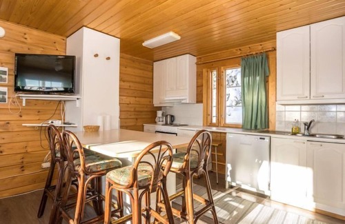 Kehys-Kainuu House | Alppikylä 13a paritalo by Interhome