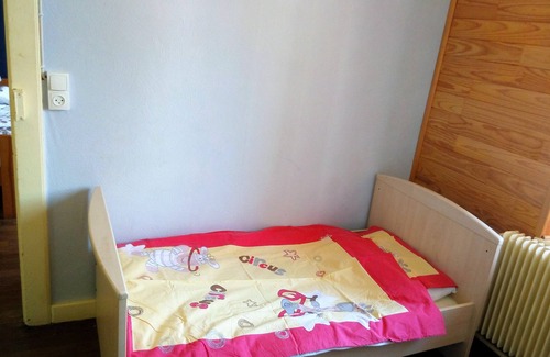 Raon-sur-Plaine House | Alsace border (Donon, Lakes) gîte 8/10 pers + 2 BB 5 bdrms (poss 4 pers 2/3 bdrms)