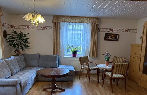 Bad Belzig Apartment | Altes Fachwerkhaus auf dem Land