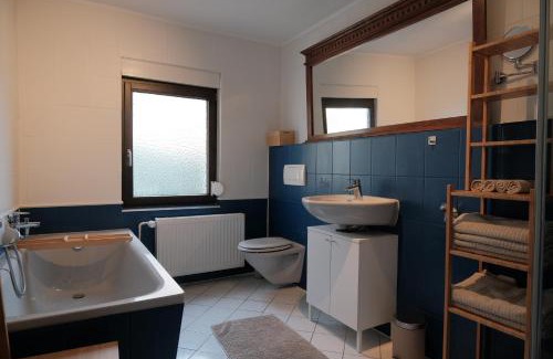 Rheinhausen Apartment | Altes Höfchen