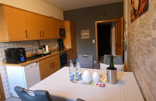 Treis-Karden House | Altes Winzerhaus Müntnich - 5 Bettwohnung