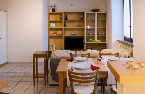 Lomazzo Apartment | ALTIDO Lively 2 bedroom Apt with Parking close to Como