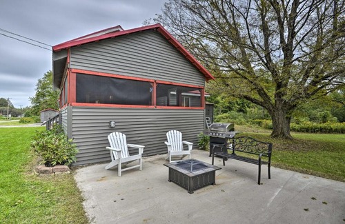Altmar House | Altmar Family Home with Rivers and Trails Nearby!