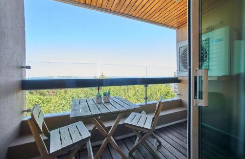 Oeiras Apartment | Alto da Barra *Ocean View