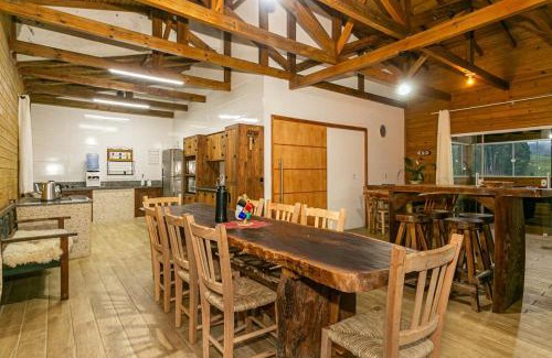 Alfredo Wagner House | Altos das Araucárias - one place, great moments!