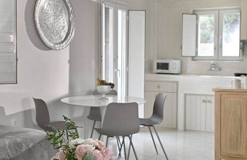 Exo Gonia Condo | ALTURA RESIDENCES BY K&K