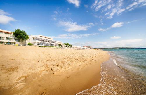 Obzor Hotel | AluaSun Helios Beach - All Inclusive