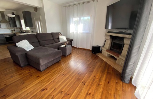 Montes de Alvor Villa | Alvor villa with mountain view. Salt water heatable private pool.