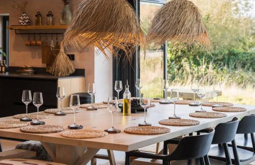 Llanfaelog House | Alynfa Barn House Rhosniegr