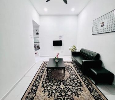 Kijal House | AM Homestay Kijal