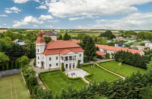 Rimavska Sobota House | AM Hotel Kaštieľ