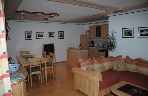 Mittersill Apartment | Am Waldrand