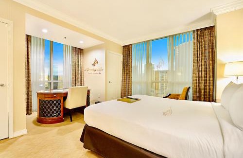 Las Vegas Apartment | Amalz 2 Bedroom 3 Bathroom Balcony Suite at Mgm Signature ! Las Vegas