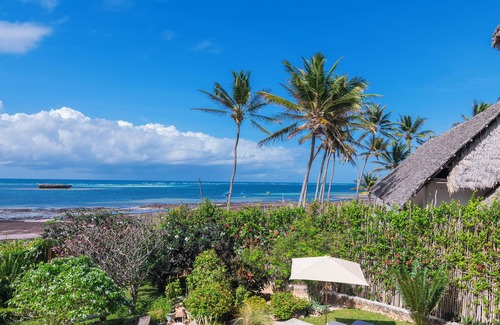 Watamu Villa | Amani Beachfront Villa by YourHost