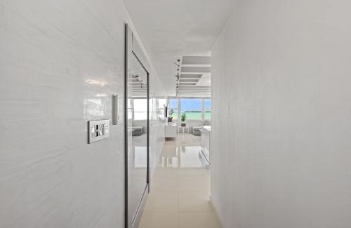 Isla Verde Apartment | Amapola SeaSide Beach Front Apartment
