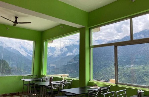 Guptkashi House | Amardeep Homestay by StayApart