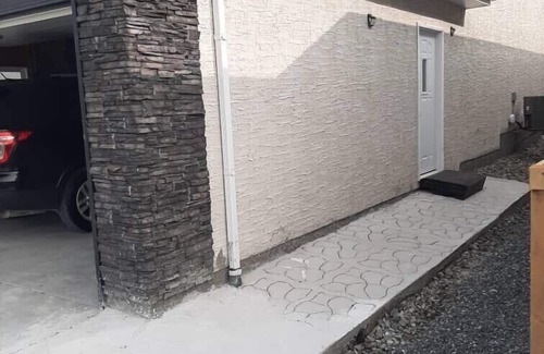 Winnipeg House | Amazing 2 bedroom basement with separate entrance