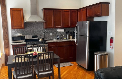 Bedford-Stuyvesant Apartment | Amazing 2 BR Brownstone Apt.