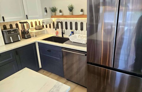 Wilmington Apartment | Amazing 2BD apt w 2 master baths!