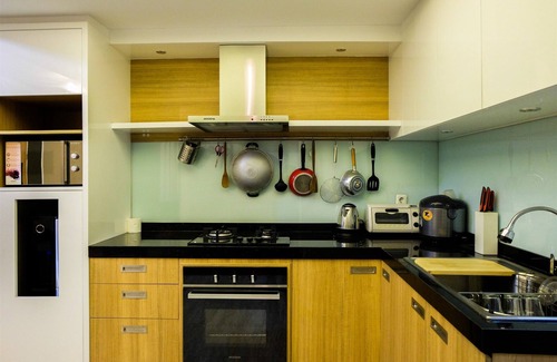 Karet Apartment | Amazing 2BR with City View The Wave Apartment