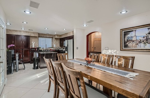 Silverado Ranch House | Amazing 3 Bedroom Vacation Home W/Outside Spa