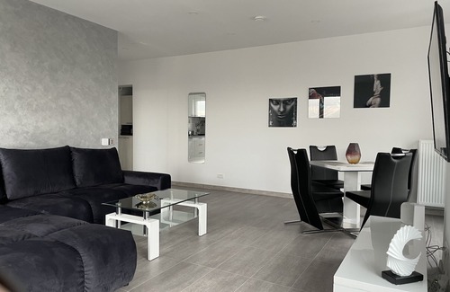Militari Apartment | Amazing 4 Room apartment close to the center