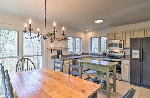 Brevard House | Amazing A-Frame with Private Hiking and Amenities