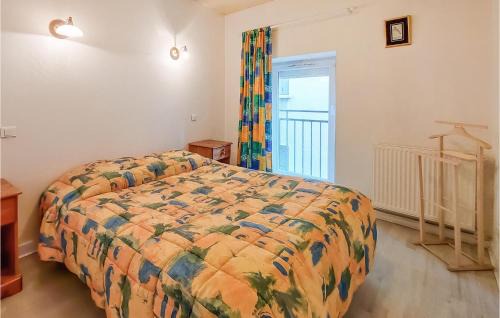 Usson-en-Forez Apartment | Amazing Apartment In Usson-En-Forez With Kitchen