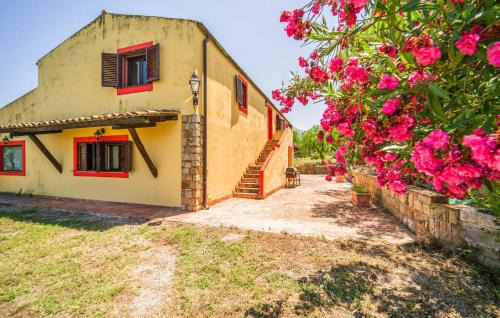 Collesano Apartment | Amazing Apartment In Collesano Pa