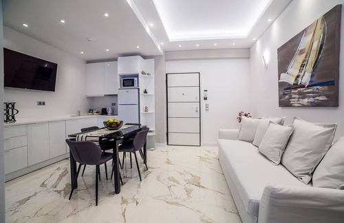Glyfada Apartment | Amazing apartment in Glyfada center