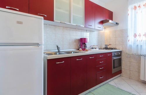 Zbandaj Apartment | Amazing apartment in Porec with kitchen
