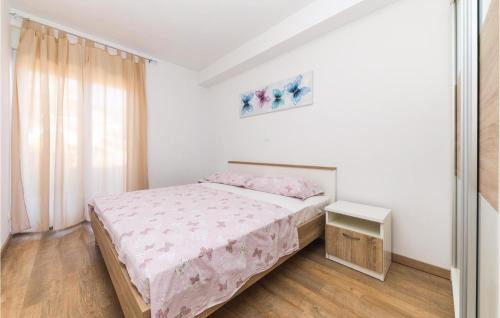 Vinisce Apartment | Amazing Apartment In Vinisce