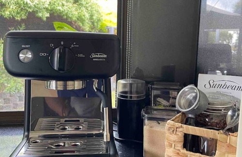 Skye House | Amazing city view in Skye Hot Spa Sauna pool