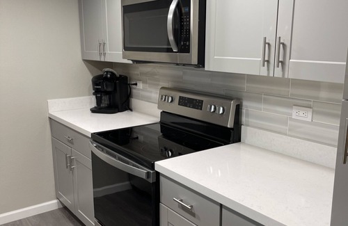 North Mountain Condo | Amazing condo with Mountain views all around overlooking pool