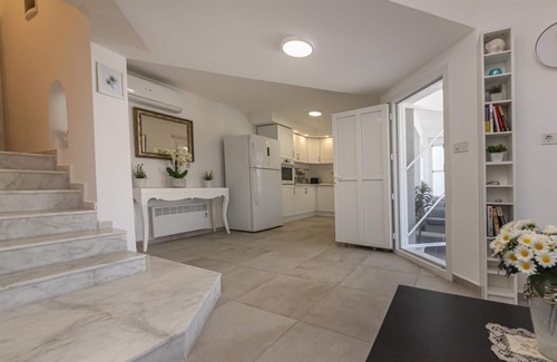 Koyunbaba Apartment | Amazing Duplex House with Sea View in Bodrum