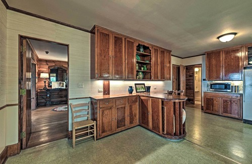 Blowing Rock House | Amazing Historic Home w/Stunning Mountain Views!