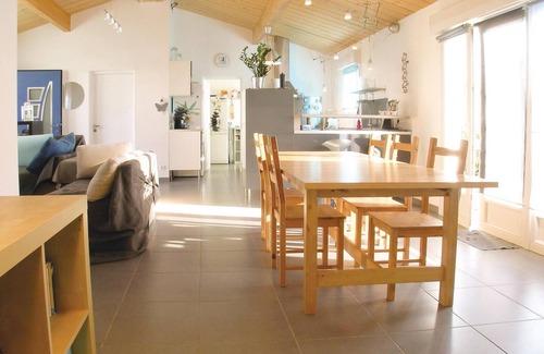 Saint-Michel-en-l'Herm House | Amazing home in St. Michel en l'Herm