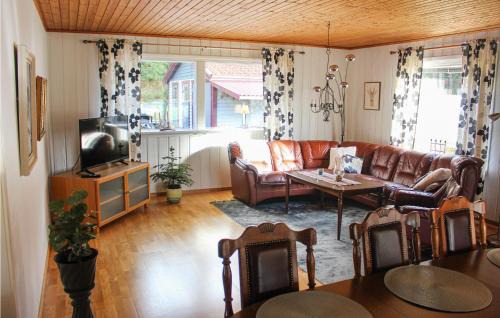 Oxaback House | Amazing Home In Öxabäck