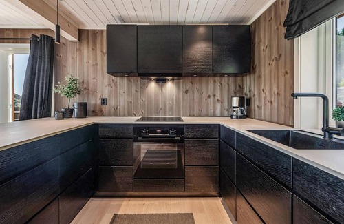 Al House | Amazing Home In Ål - With Wifi