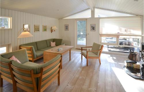 Anholt House | Amazing Home In Anholt With Kitchen