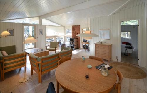Anholt House | Amazing Home In Anholt With Kitchen