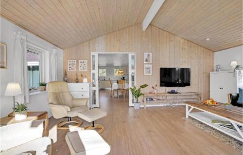 Bindslev House | Amazing Home In Bindslev With Wifi